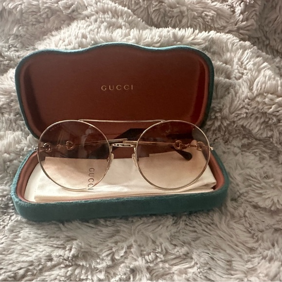Gucci Gold-Toned Round Eyewear - Picture 1 of 2